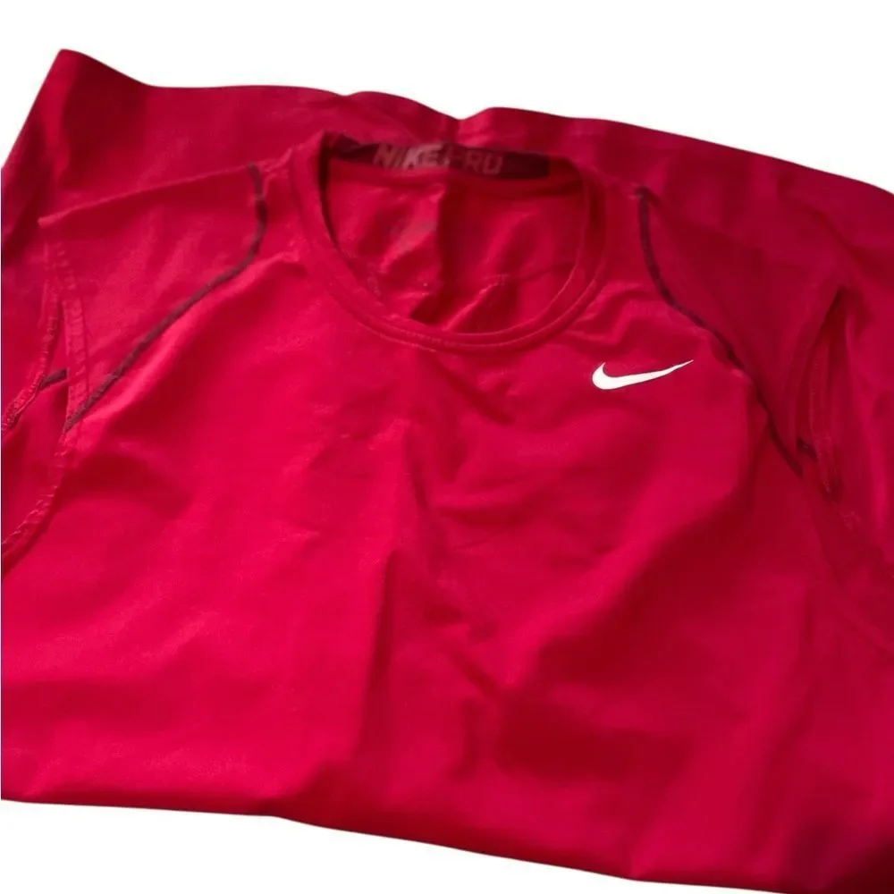 Nike Men's Red Dri-FIT Sleeveless Training Tank